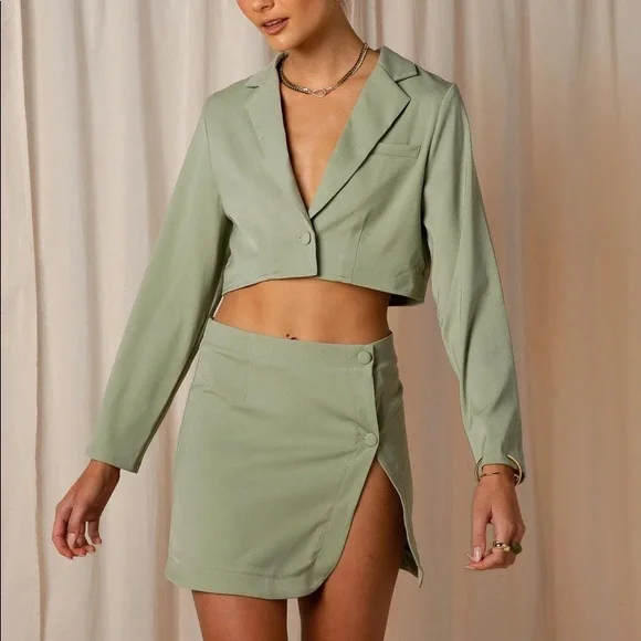 Peppermayo blazer and skirt - Picture 3 of 4